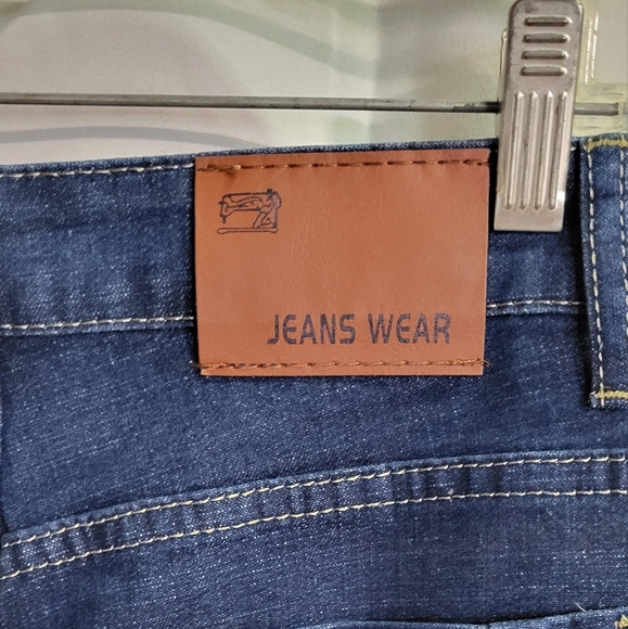 Jeans Wear Men's NWOT Deep Blue/Dark Wash Straight Leg Jeans Size 34x29 - Picture 8 of 9